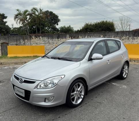 HYUNDAI I30 2.0 MPI 16V GASOLINA 4P AUTOMÁTICO HYUNDAI I30 2.0 MPI 16V GASOLINA 4P AUTOMÁTICO